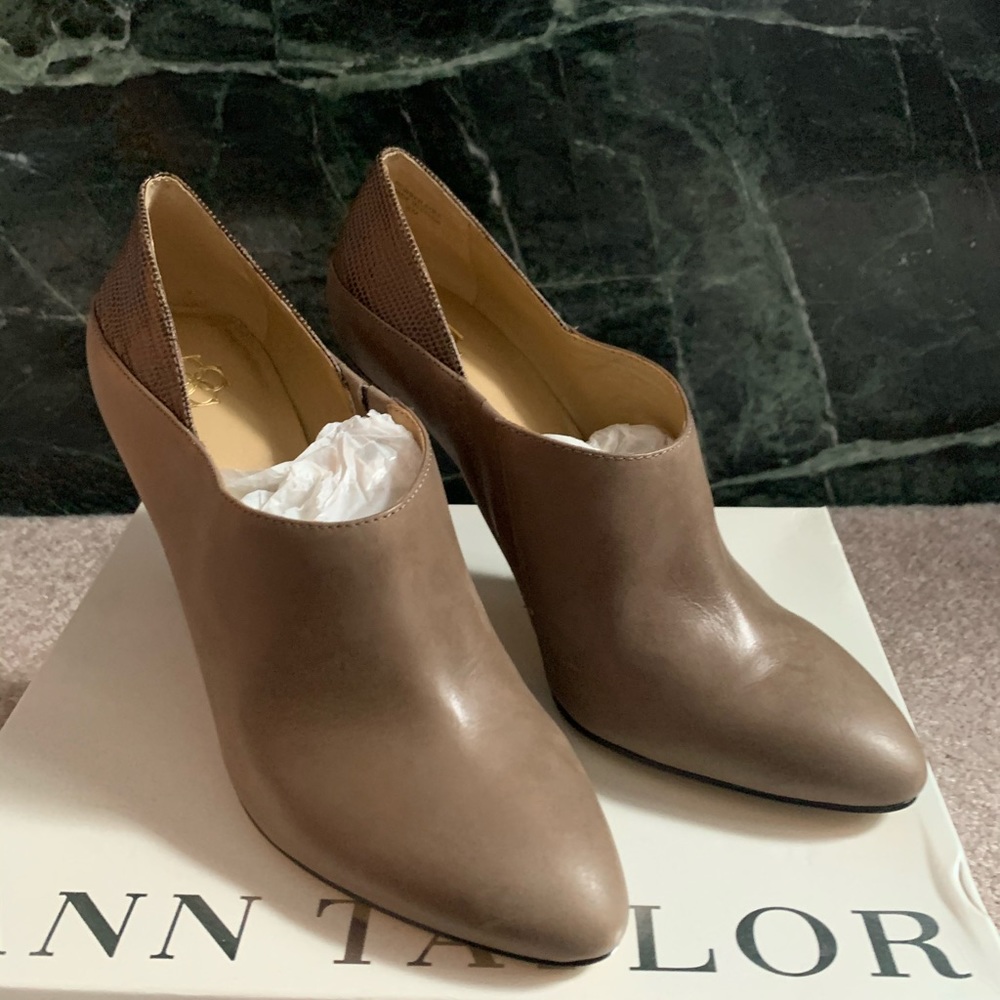 Ann Taylor Liana Bootie in Taupe/Latte